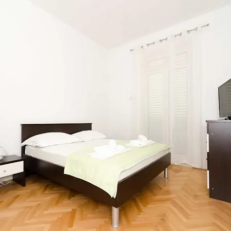 Apartament With Terrace And Sea View Dubrownik