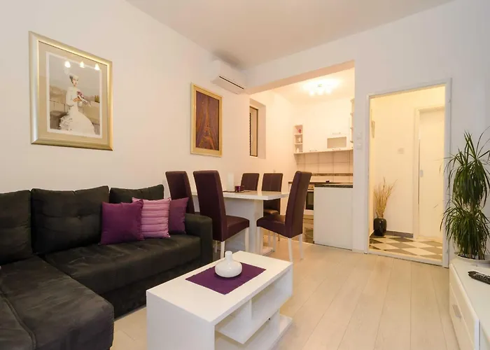 With Terrace And Sea View Apartament *